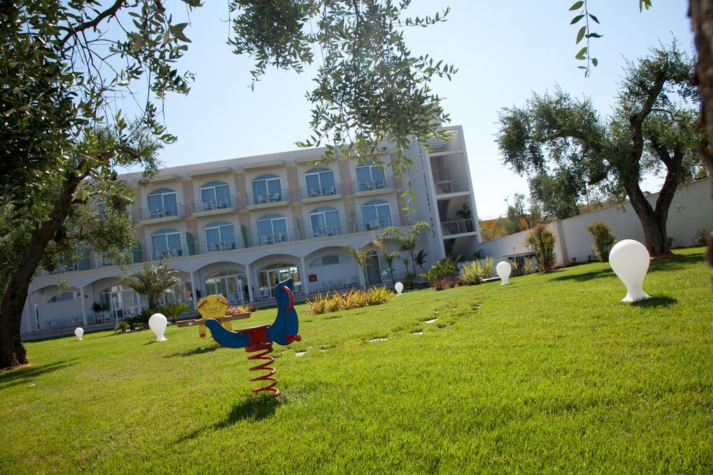 Hotel Vespucci Porto Cesareo Ngoại thất bức ảnh